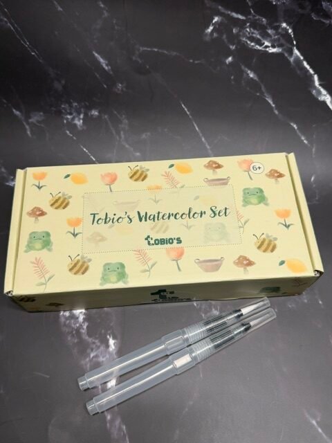 Tobios water color paint set w/ brushes bundle